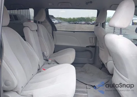 2011 Toyota Sienna Le V6 from USA, damaged, VIN 5TDKK3DC0BS004624